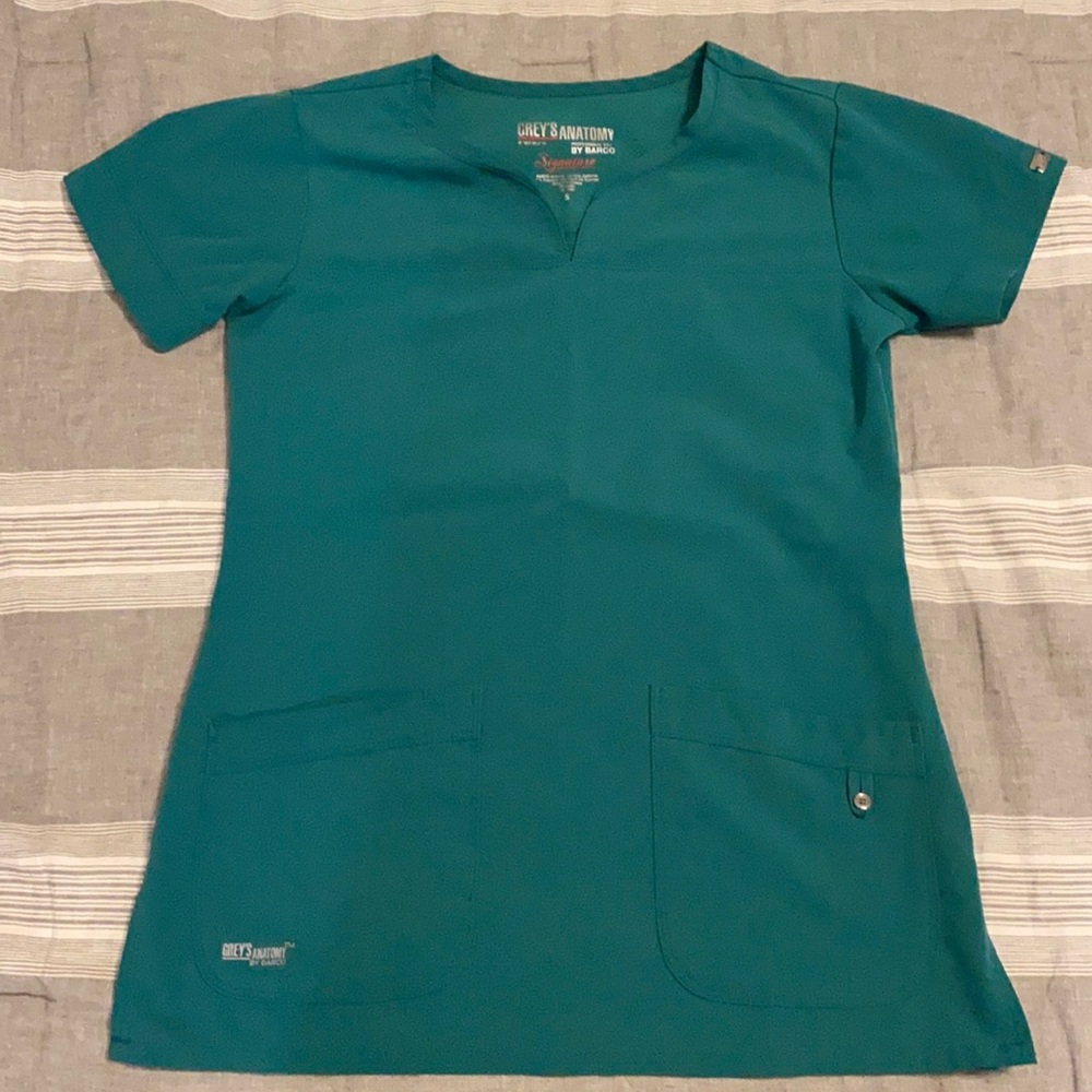 🌺Greys Anatomy S Scrub Top💫